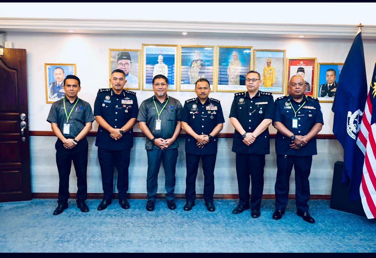 Kunjungan hormat pengurusan Tok Bali Supply Base (TBSB) dan AMP Kelantan ke atas YDH CP Dato’ Haji Mohd Yusoff bin Mamat, Ketua Polis Kelantan