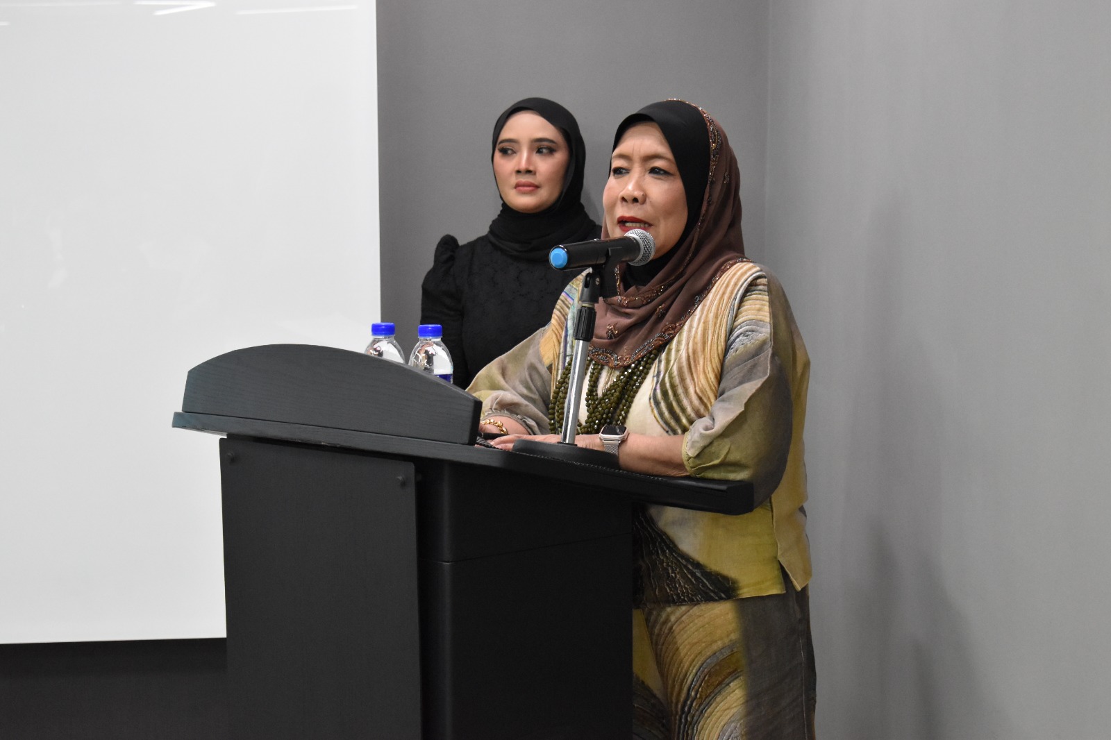 Mesyuarat Agensi Polis Bantuan Zon Utara dirasmikan oleh Ybhg SAC (B) Prof. Adjunct Datin Seri Dato’ Asmawati Binti Ahmad, Presiden MAPA